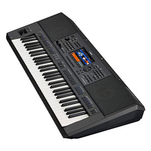 Yamaha PSRSX900 Arranger Workstation keyboard